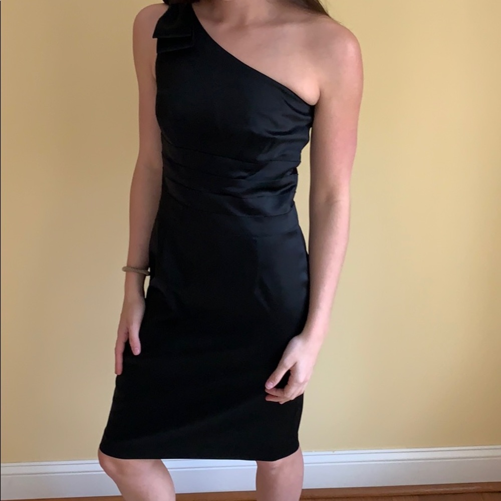 Black one shouldered dress